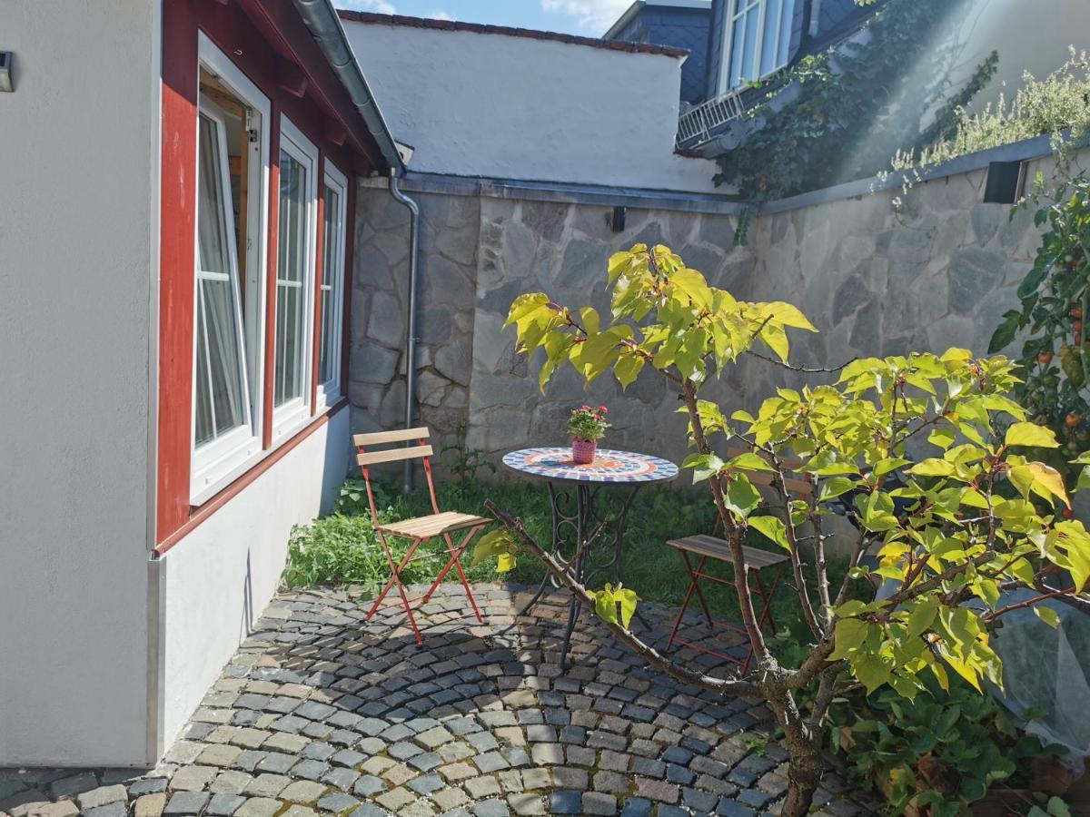 Rheingau - Schoene Moeblierte Ferienwohnung Eltville am Rhein Dış mekan fotoğraf